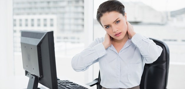 Ensede Omurilik Kısmında Şişme ve Boyun Ağrısı