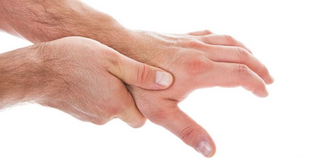 Sol Baş Parmak Uyuşması