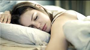 Uykudan Üşüyerek Uyanıyorum Sebebi Nedir?