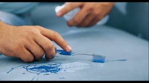 Tükenmez Kalem Lekesi Kıyafetten Nasıl Çıkar?