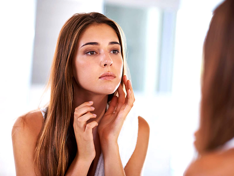 Yüzüme Diş Macunu Sürdüm Yanıyor