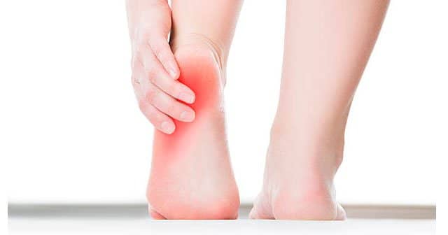 Ayaklarımın Üstüne Basamıyorum